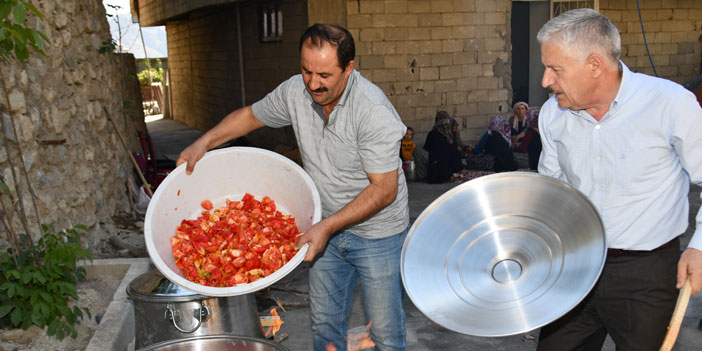 Ak Partili Özbek’ten örnek çalışma