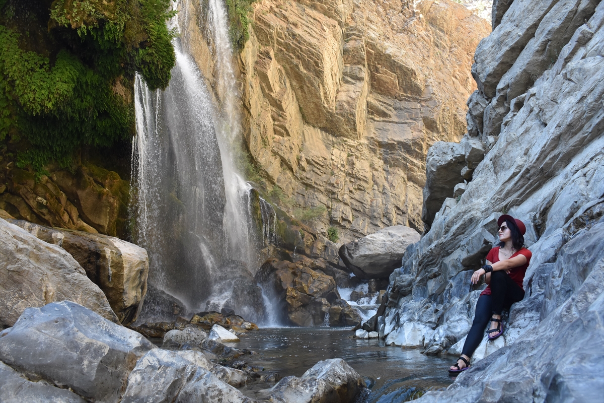 Sineber Şelalesi doğa tutkunlarının yeni rotası oldu