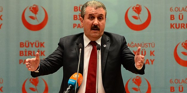 Destici: HDP barajı aşamazsa 400'ün üzerinde vekil çıkartırız