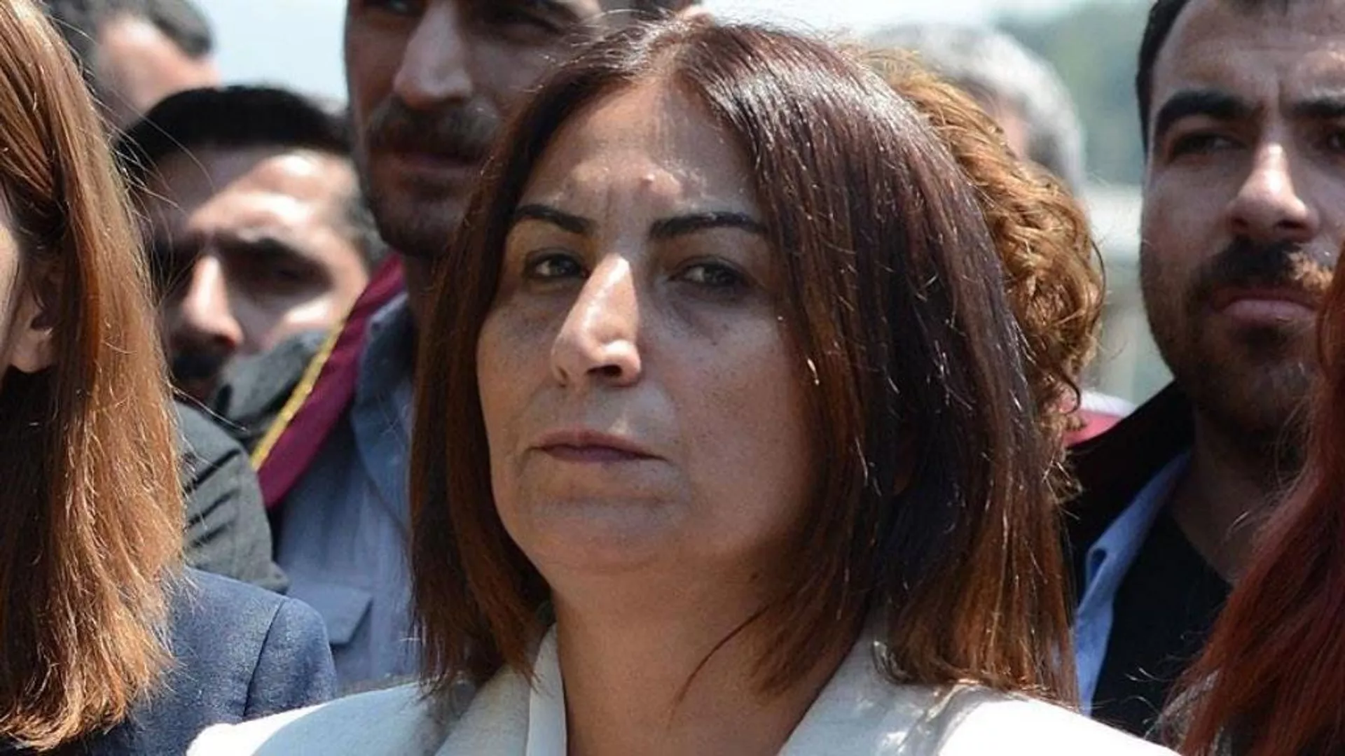 Hakkari'de yaptığı konuşmadan gözaltına alınan Tuğluk serbest bırakıldı