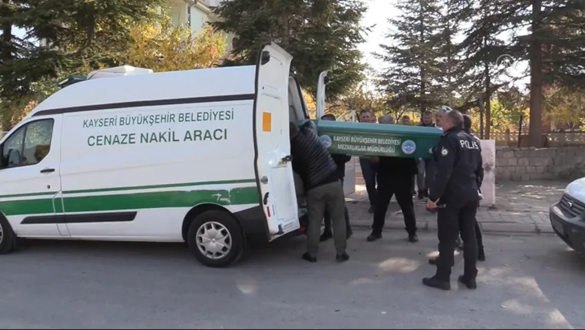 Yaşlı çift katledildi