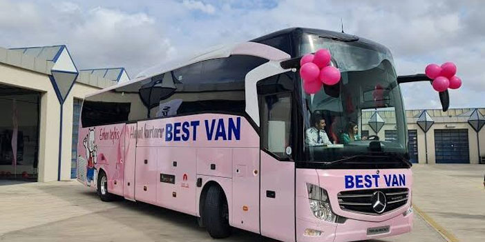 Best Van’dan ‘Meme Kanseri Farkındalığı’ için pembe otobüs