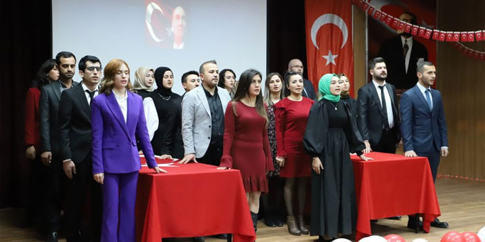 Çukurca'da aday öğretmelerin yemin töreni