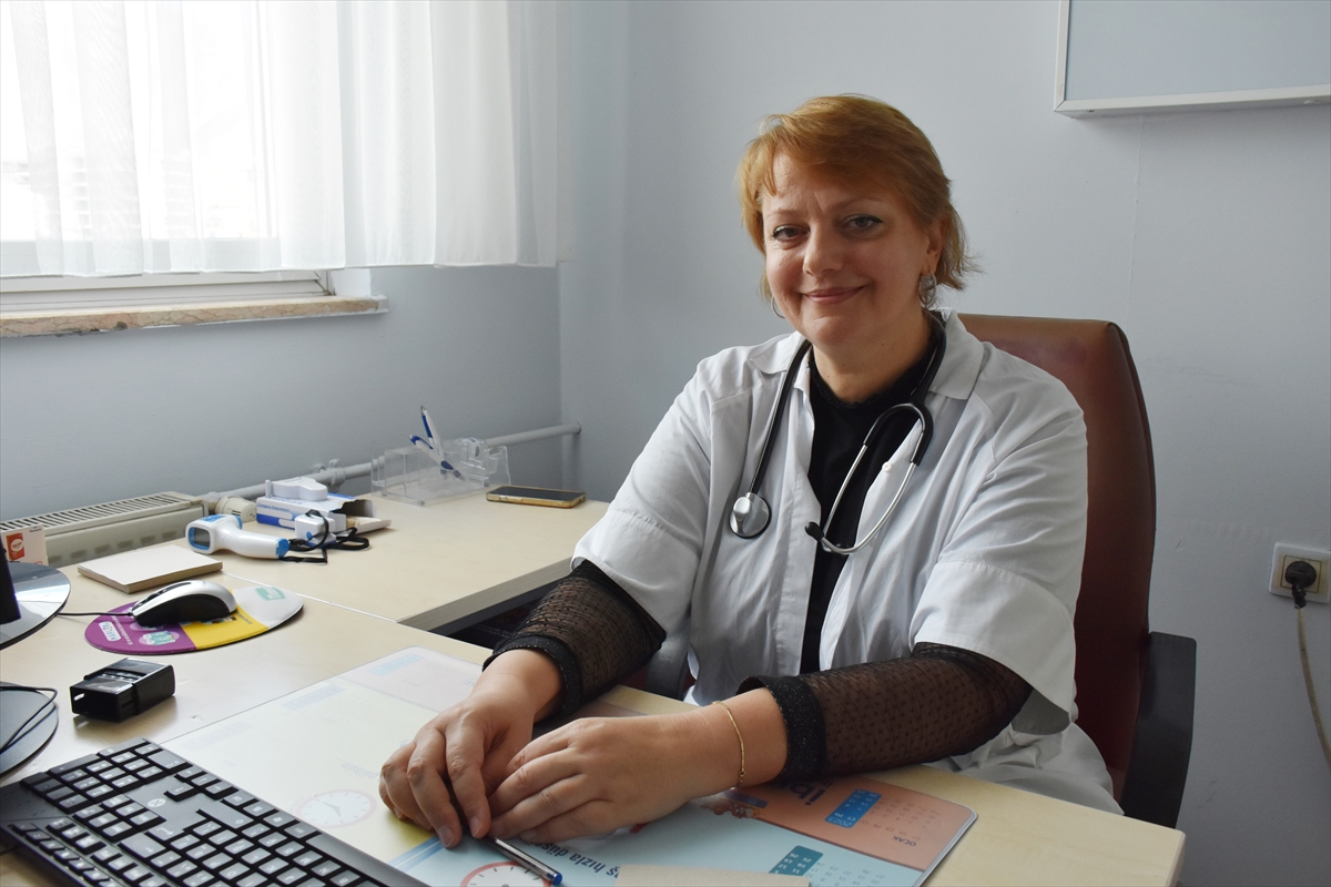 Ukraynalı kadın doktor Olena, Hakkari'de görev yapıyor