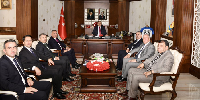 YÜTSO Başkanı Özdemir'den Vali Akbıyık'a ziyaret