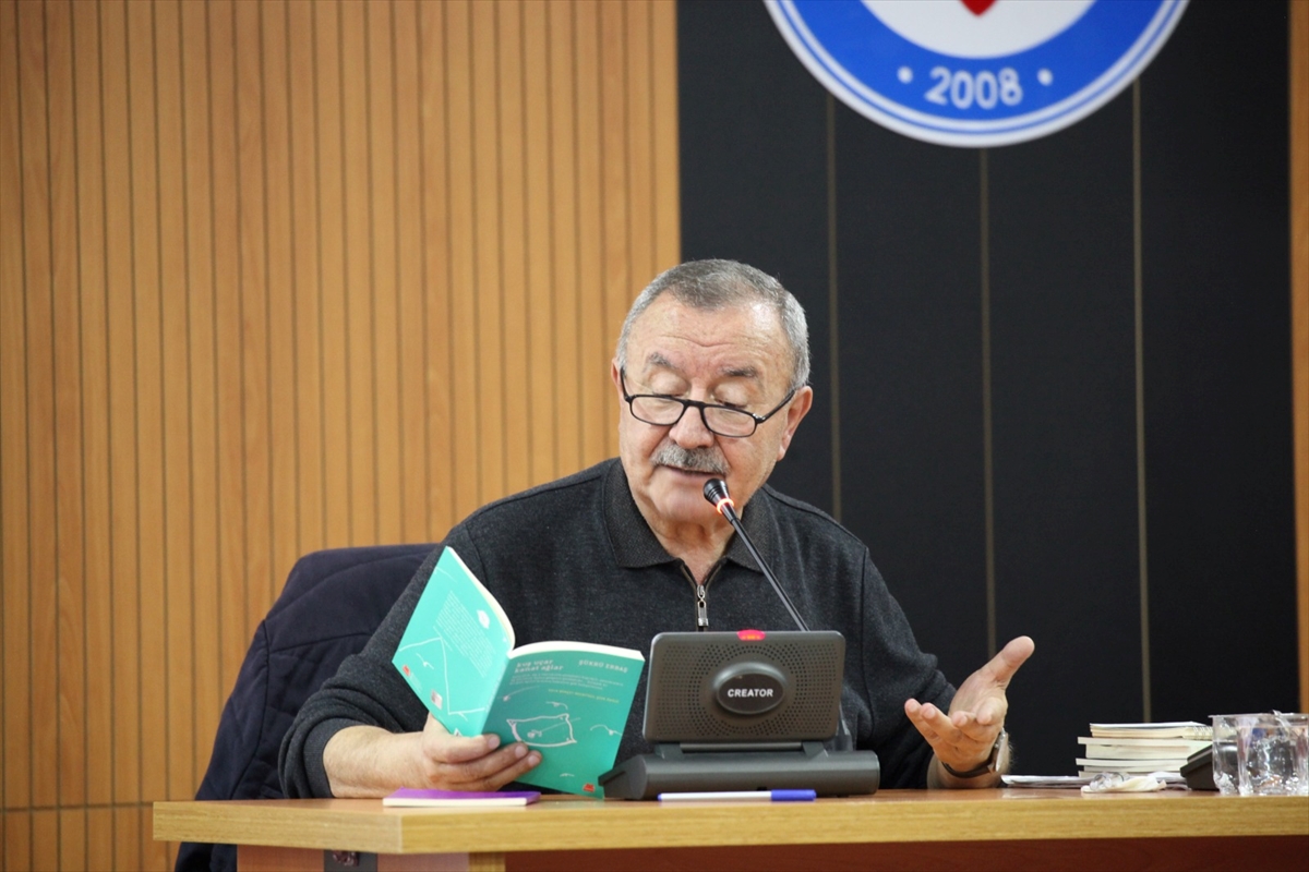 Hakkari'de Şükrü Erbaş söyleşi ve imza töreni