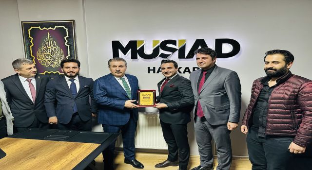 Mustafa Destici Başkan Öveç'i Ziyaret Etti