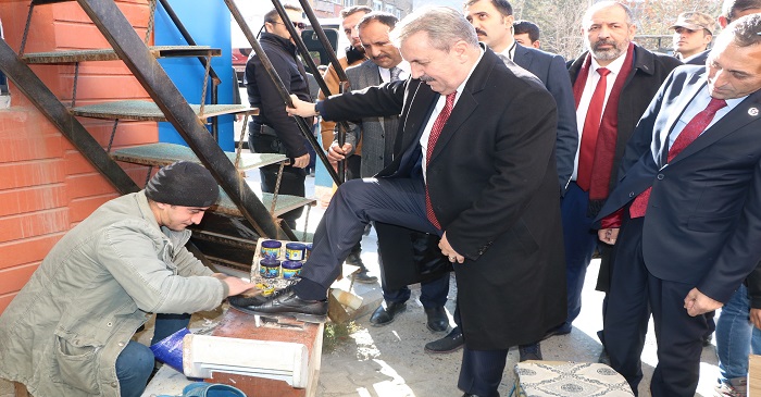 Büyük Birlik Partisi Genel Başkanı Destici, Hakkari'de konuştu