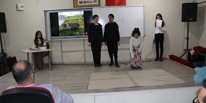 Tiyatroyla Matematiği sevdiriyorlar