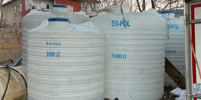 Hakkari'de 32 bin litre akaryakıt ele geçirildi