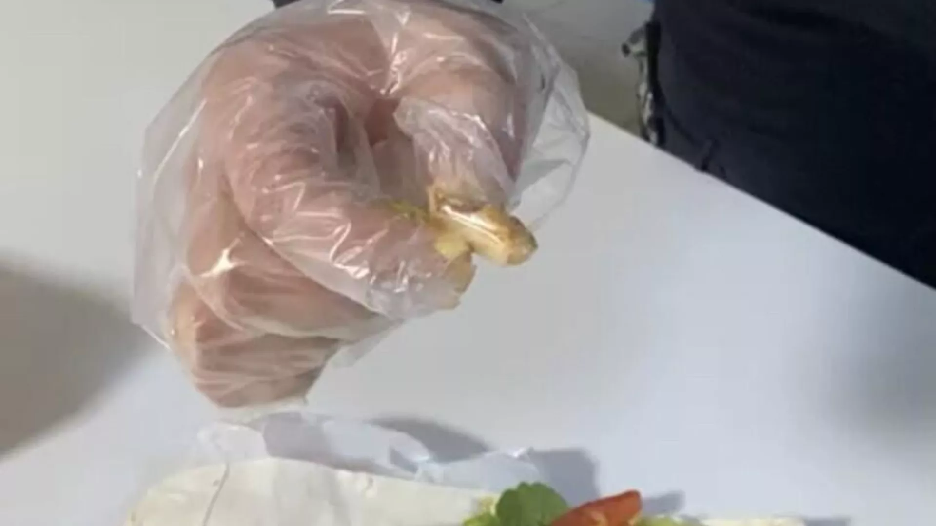 Dürüm içinde uyuşturucu yakalandı