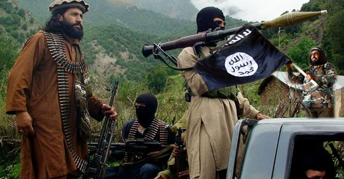 Afganistan’da DAİŞ-Taliban çatışması: 91 ölü