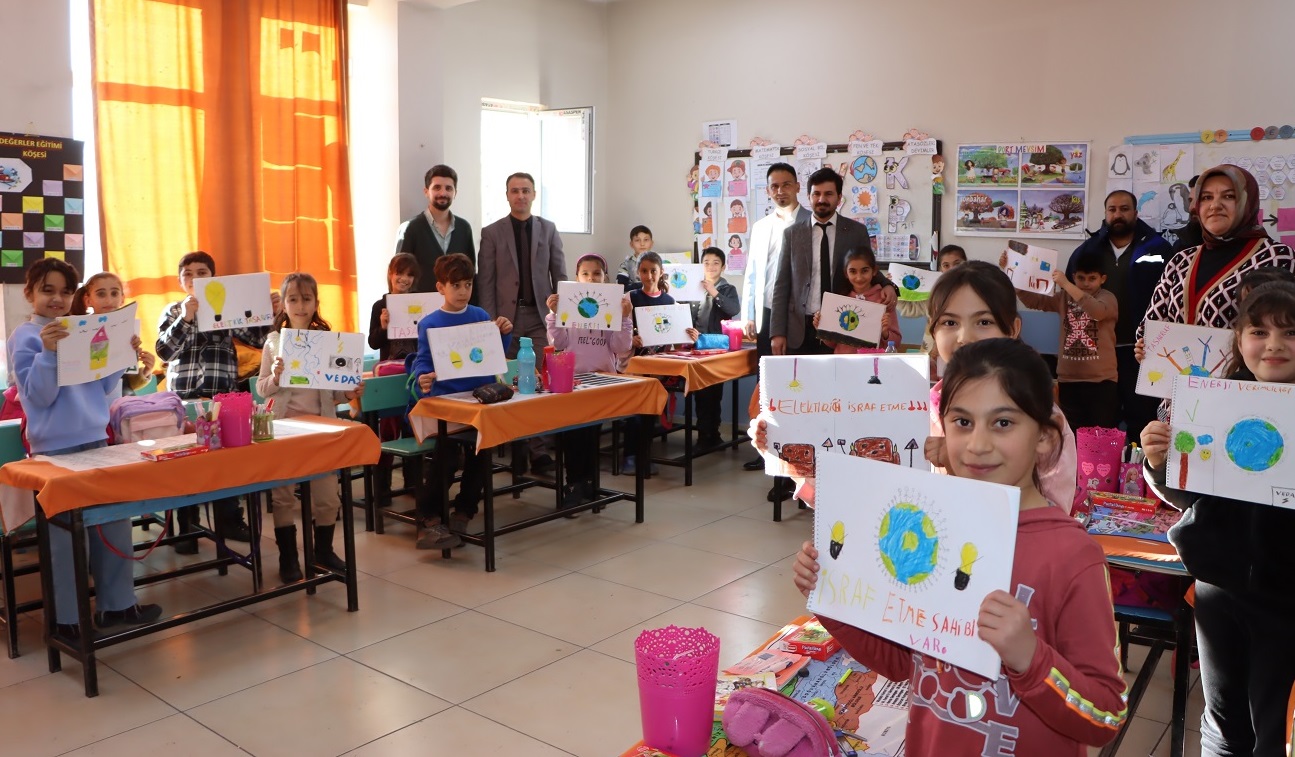 VEDAŞ’tan ‘Enerji Tasarrufu Haftası’ etkinliği