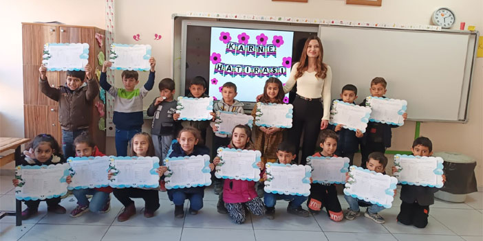 Hakkari’de başarılı öğrenciler ödüllendirildi