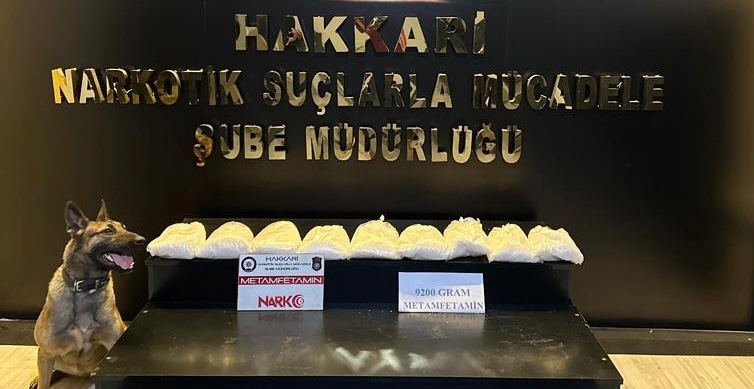 Yüksekova'da 9 kilo kilo Metamfetamin ele geçirildi