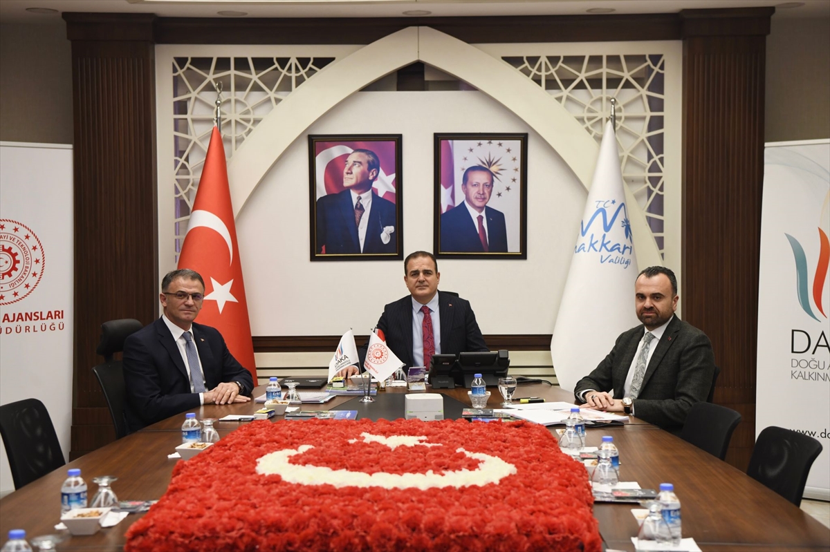 DAKA yönetim kurulu toplantısı Hakkari'de yapıldı