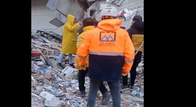 Ölmez madencilik ekibi 9 kişiyi kurtardı