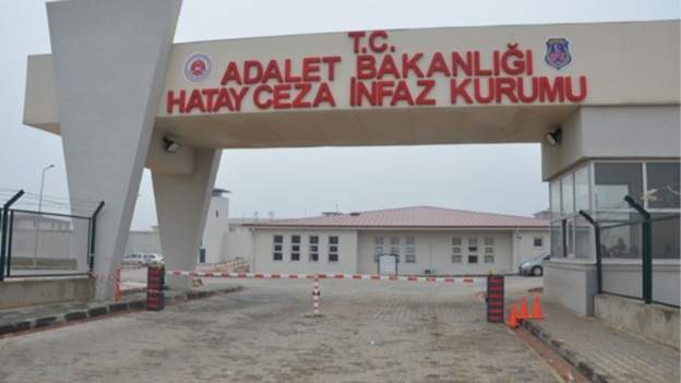 Hatay T Tipi Cezaevinde firar girişimi: 3 ölü, 9 yaralı