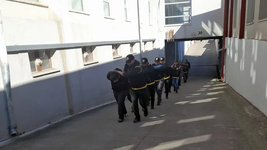 10 şüpheli tutuklandı