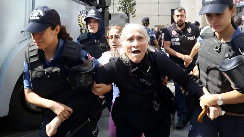 AYM'den Cumartesi Anneleri kararı: Buluşmaya yasak, hak ihlali