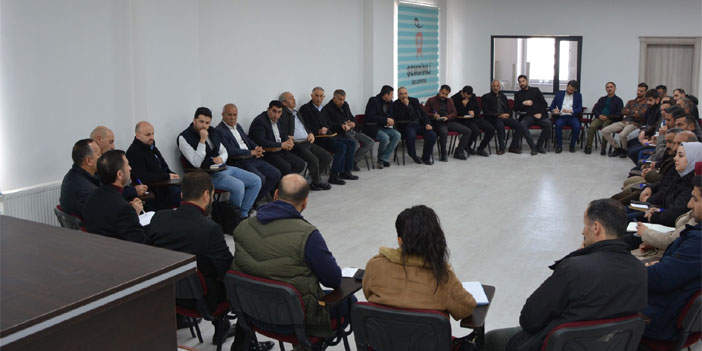 Şemdinli'de Deprem ve Doğal Afet Farkındalık İstişare Toplantısı Gerçekleştirildi