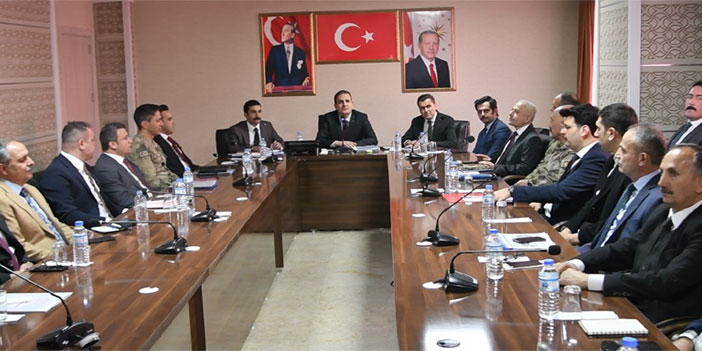 Hakari'de deprem toplantısı yapıldı