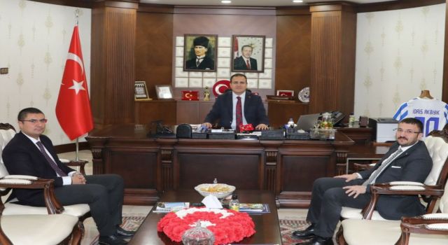 Aşiret Lideri Atlı'dan Vali Akbıyık'a ziyaret