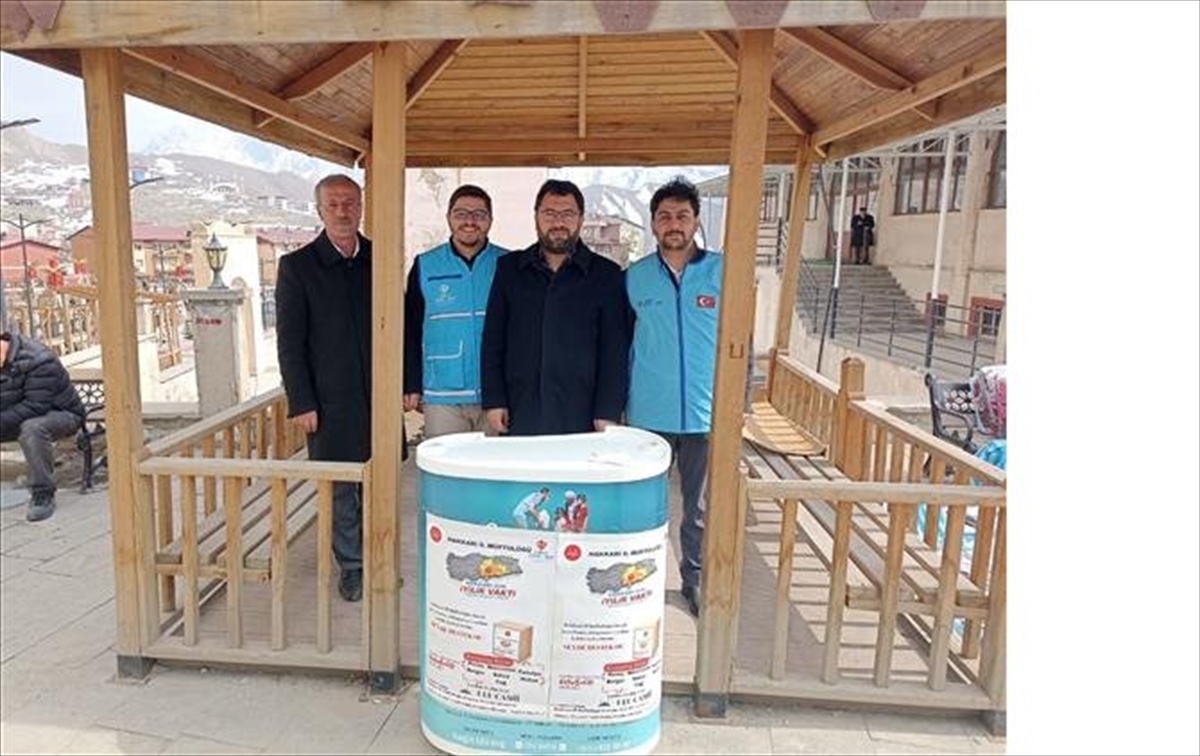 Hakkari Müftülüğü depremzedeler için kampanya başlattı