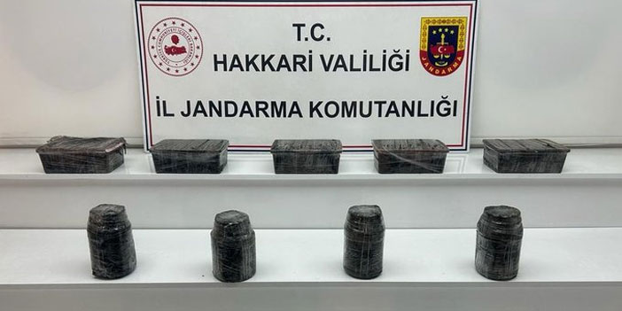 Hakkari'de 15 kilo Metamfetamin ele geçirildi