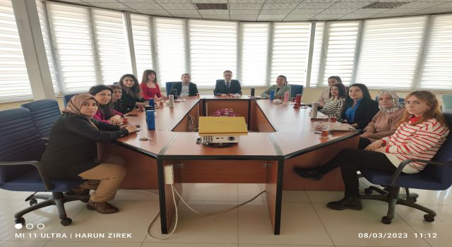 Eroğuz kadın çalışanları unutmadı