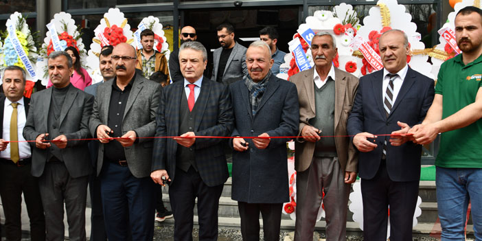 Hakkari'de Gross Marketi açıldı