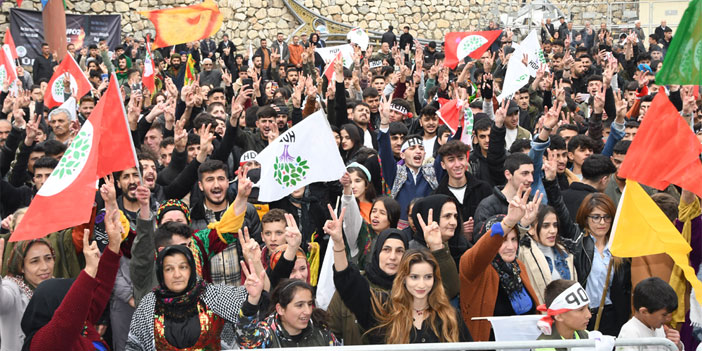 Hakkari'de Newroz coşku ile kutlandı