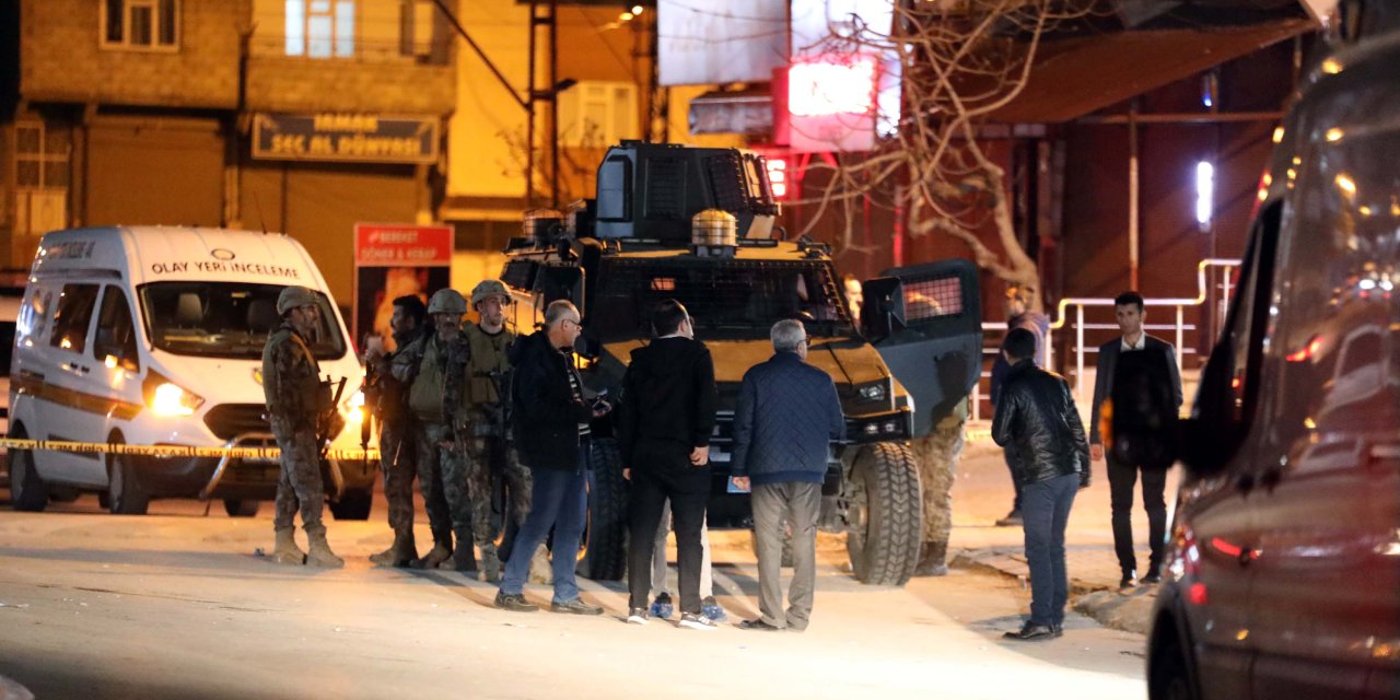 Çöp atma kavgası can aldı