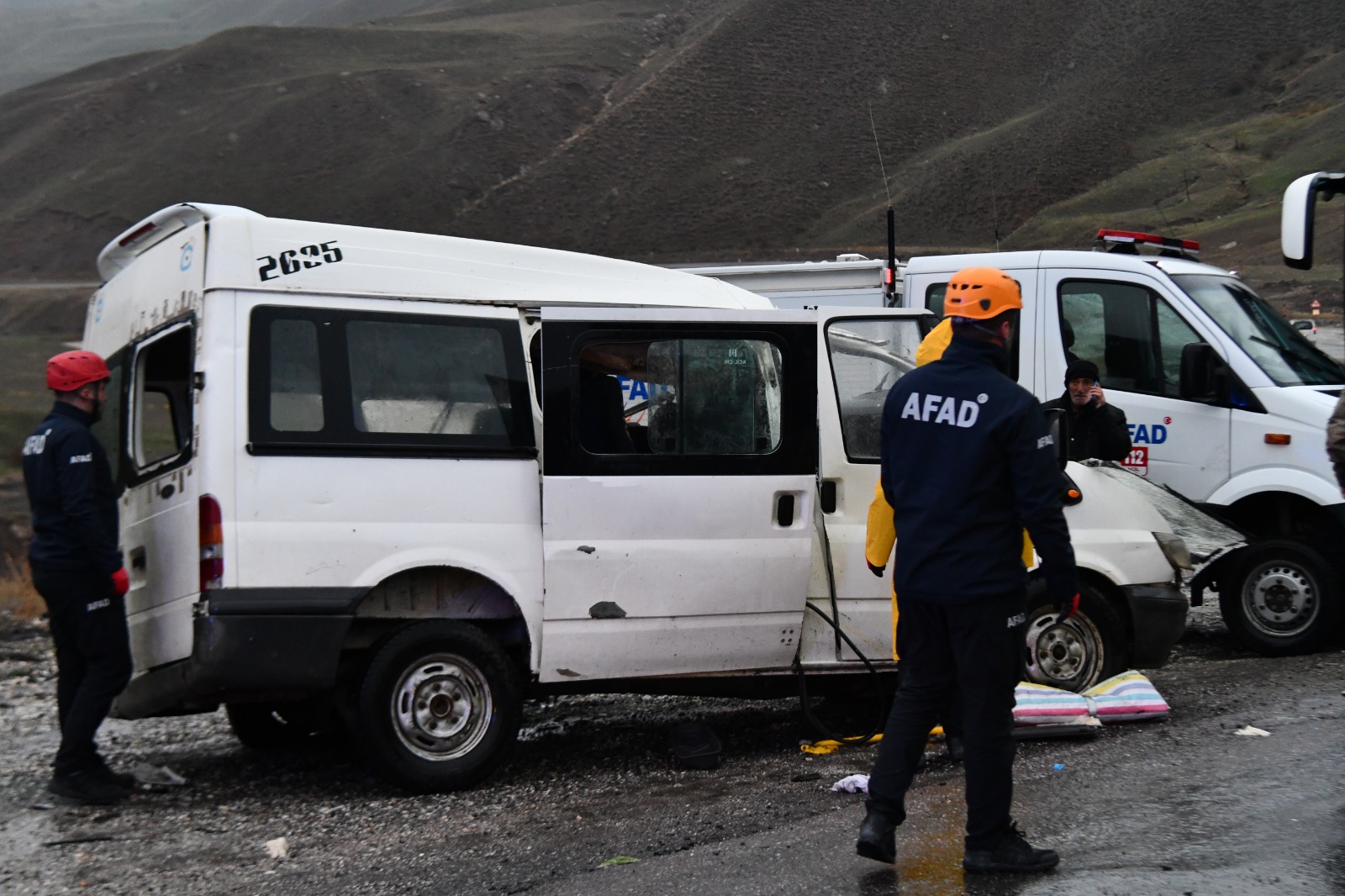 Hakkari'deki Feci kazada ölenlerin isimleri belli oldu