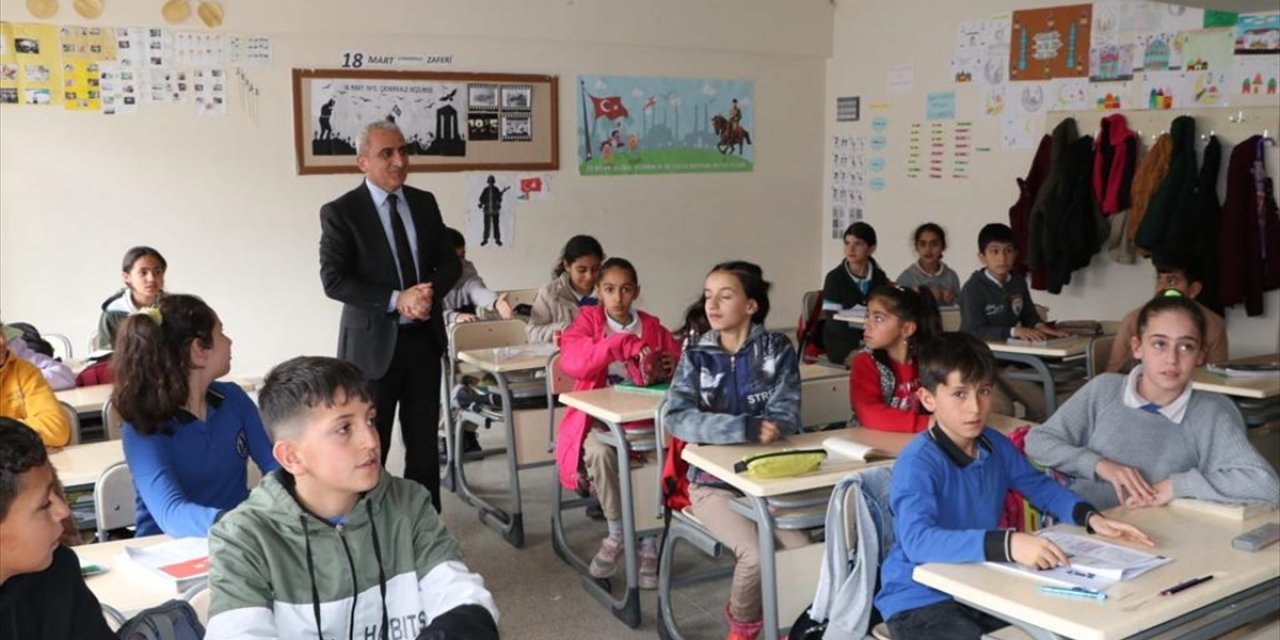 Hakkari'de 92 bin öğrenci ara tatile girdi