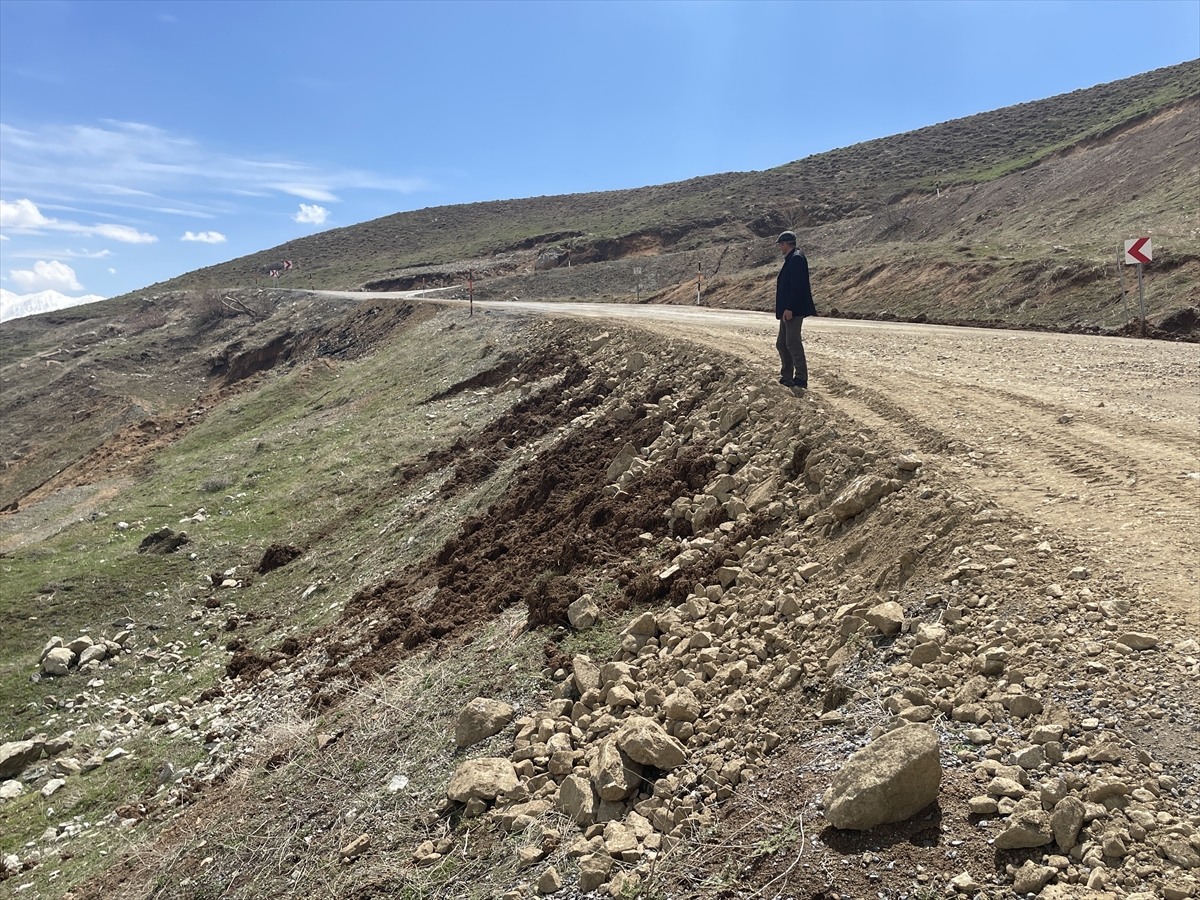 Geçitli Köy yolu onarıldı