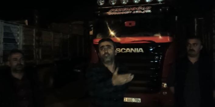 Hakkarili şoförler Esendere sınır kapısında 2 gündür bekletiliyor