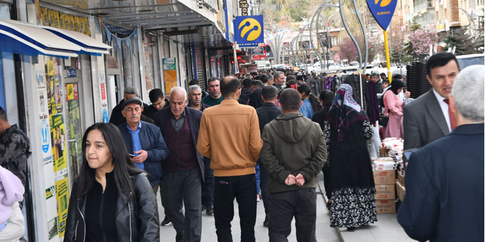 Hakkari'de bayram hareketliliği