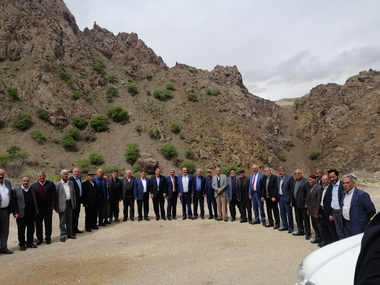 Yeniden Refah Partisi Hakkari adayları sahada