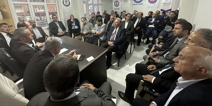 AK Parti adaylarından Memur-Sen'e ziyaret!