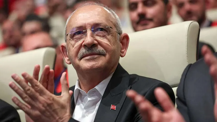 CHP'den 'çifte okey' göndermeli reklam