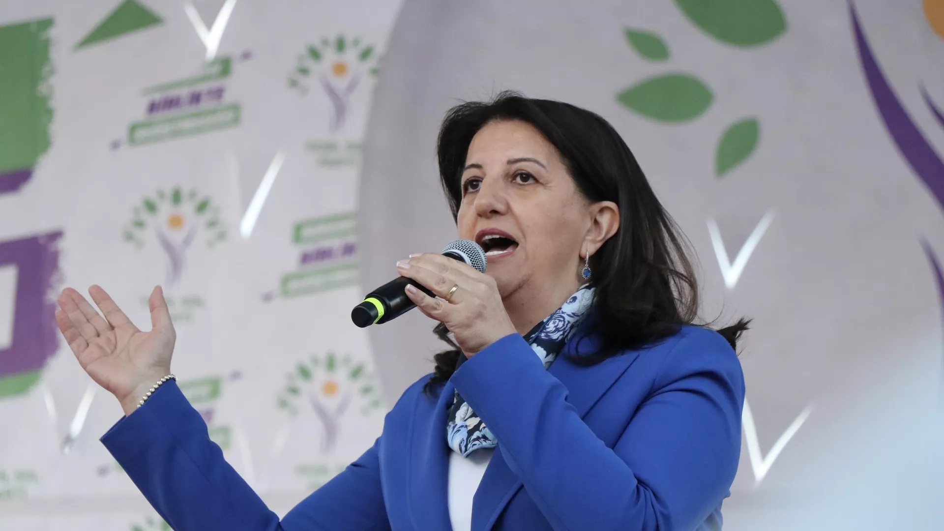 Buldan: Yerel seçimlerde her yerde aday çıkaracağız