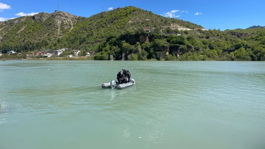 Munzur'da kaybolan 3 genç için baraj gölü boşaltılıyor