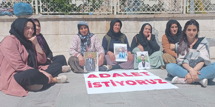 Hakkari'deki ailelerden ‘sessizlik' eylemi