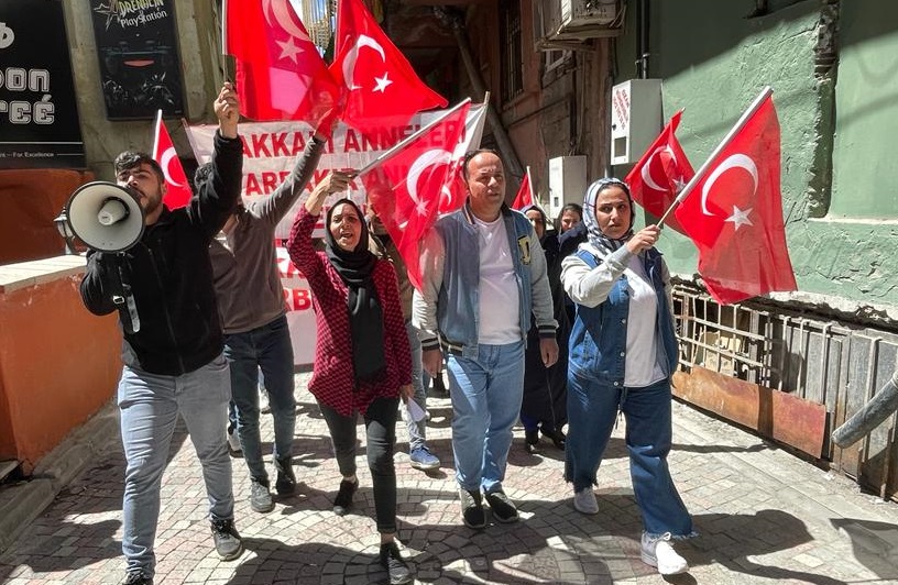 Hakkari’de annelerin evlat nöbeti 44'üncü haftada
