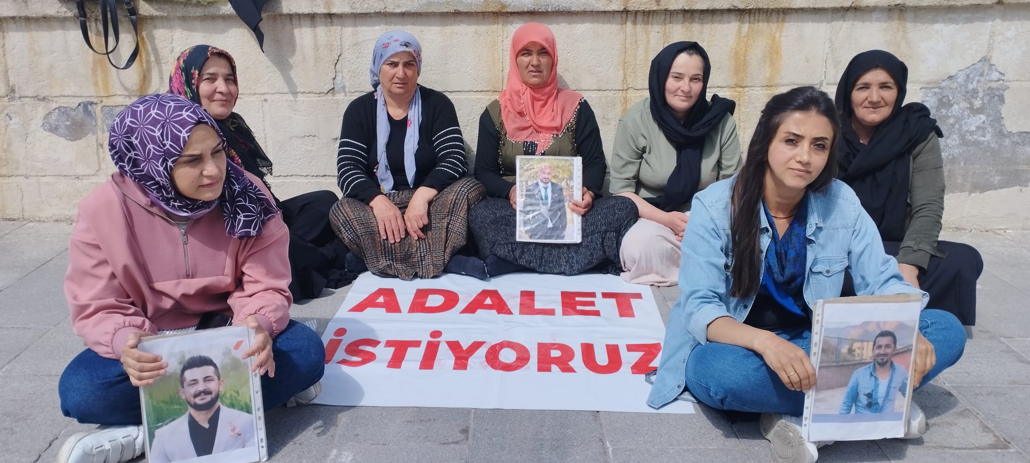 Hakkarili öğretmenler için ‘Adalet Nöbeti' 46. Gününde