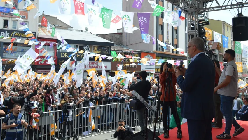 Sırrı Sakık: Ağrı'da 4'te 4 yapacağız