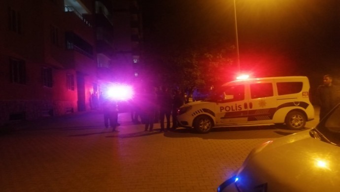 12 yaşındaki kız camdan düştü