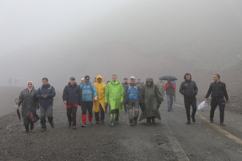 Hakkari'de doğa yürüyüşü