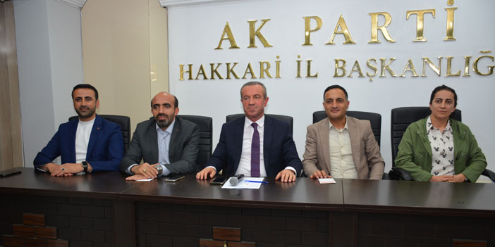 Ak Parti Hakkari'de kutlamayı iptal etti